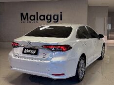 TOYOTA COROLLA 2.0 VVT-IE XEI DIRECT SHIFT 2024/2024 MALAGGI VEÍCULOS ENCANTADO / Carros no Vale