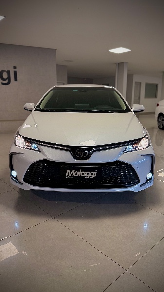 TOYOTA COROLLA 2.0 VVT-IE XEI DIRECT SHIFT 2024/2024 MALAGGI VEÍCULOS ENCANTADO / Carros no Vale TOYOTA COROLLA 2.0 VVT-IE XEI DIRECT SHIFT 2024/2024 MALAGGI VEÍCULOS ENCANTADO / Carros no Vale