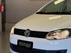 VOLKSWAGEN FOX 1.6 G2 TREND 4P 2012/2013 MALAGGI VEÍCULOS ENCANTADO / Carros no Vale