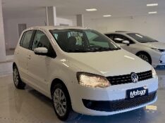VOLKSWAGEN FOX 1.6 G2 TREND 4P 2012/2013 MALAGGI VEÍCULOS ENCANTADO / Carros no Vale