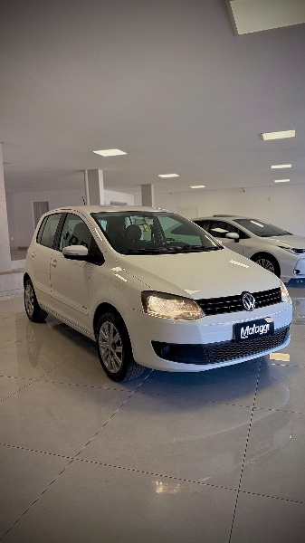VOLKSWAGEN FOX 1.6 G2 TREND 4P 2012/2013 MALAGGI VEÍCULOS ENCANTADO / Carros no Vale