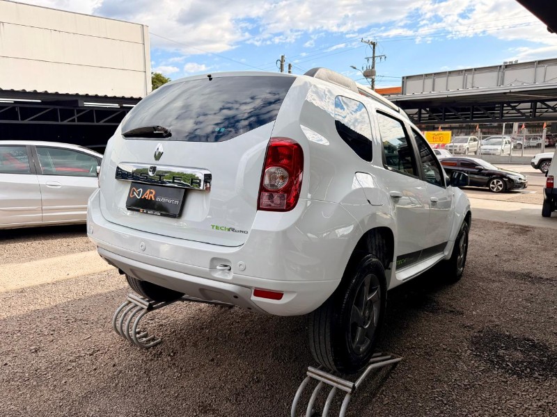 RENAULT DUSTER 1.6 TECHROAD 4X2 16V FLEX 4P MANUAL /2014 AR MULTIMARCAS VENÂNCIO AIRES / Carros no Vale