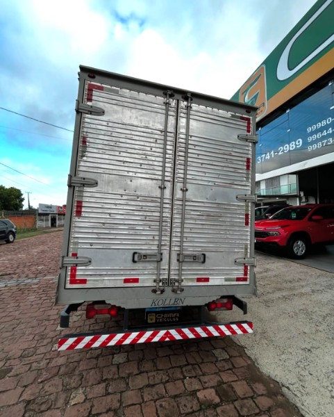 IVECO DAILY /2022 CHIMA VEÍCULOS VENÂNCIO AIRES / Carros no Vale