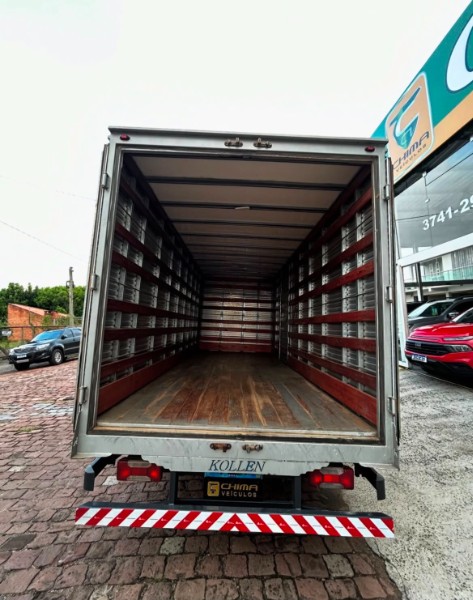IVECO DAILY /2022 CHIMA VEÍCULOS VENÂNCIO AIRES / Carros no Vale