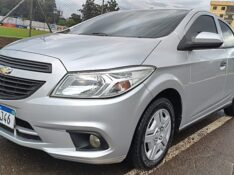 CHEVROLET ONIX 1.0 MT JOY 2017/2018 ADRIANO VEÍCULOS CRUZEIRO DO SUL / Carros no Vale