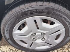 CHEVROLET ONIX 1.0 MT JOY 2017/2018 ADRIANO VEÍCULOS CRUZEIRO DO SUL / Carros no Vale
