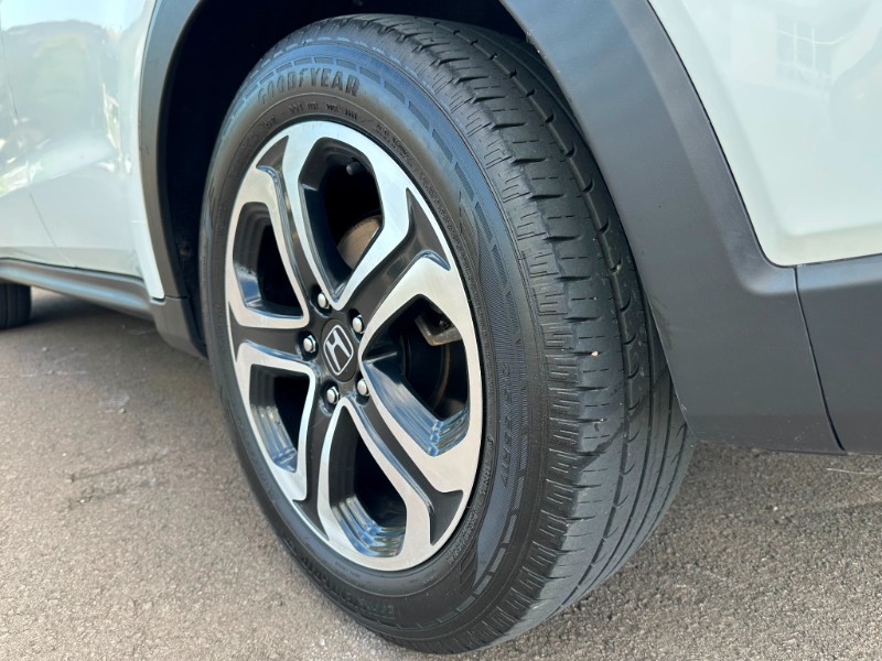 HONDA HR-V TOURING 2018/2018 SÉTIMA VEÍCULOS GUAPORÉ / Carros no Vale HONDA HR-V TOURING 2018/2018 SÉTIMA VEÍCULOS GUAPORÉ / Carros no Vale
