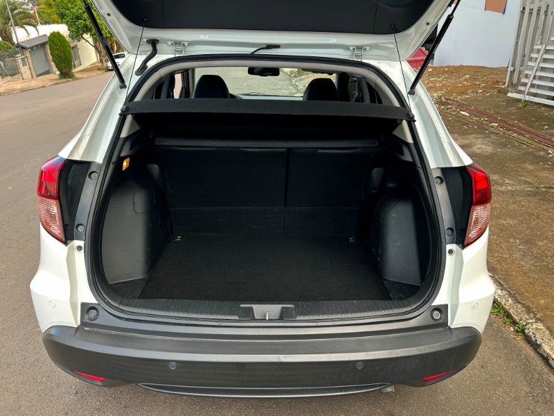 HONDA HR-V TOURING 2018/2018 SÉTIMA VEÍCULOS GUAPORÉ / Carros no Vale HONDA HR-V TOURING 2018/2018 SÉTIMA VEÍCULOS GUAPORÉ / Carros no Vale