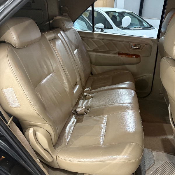 TOYOTA HILUX CD SRV D4-D 4X4 3.0 TDI DIESEL AUT /2010 NEURI VEÍCULOS LAJEADO / Carros no Vale TOYOTA HILUX CD SRV D4-D 4X4 3.0 TDI DIESEL AUT /2010 NEURI VEÍCULOS LAJEADO / Carros no Vale