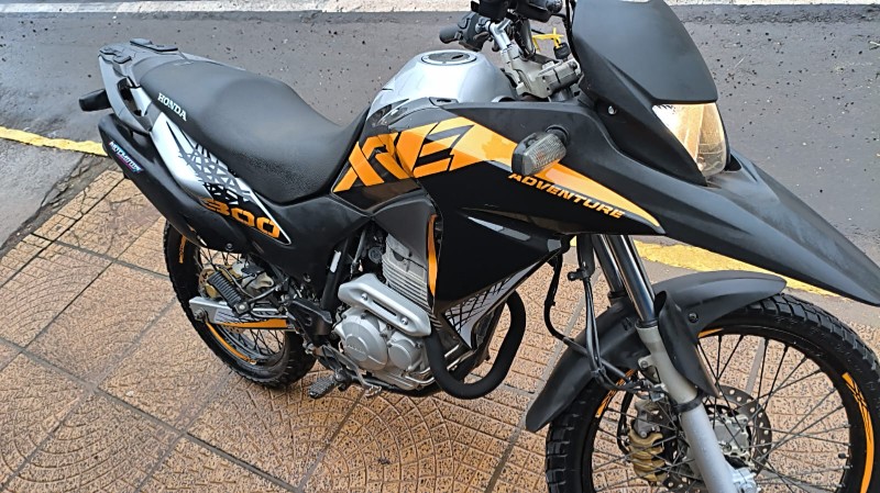 HONDA MOTOS XRE 300 2018/2018 ADRIANO VEÍCULOS CRUZEIRO DO SUL / Carros no Vale HONDA MOTOS XRE 300 2018/2018 ADRIANO VEÍCULOS CRUZEIRO DO SUL / Carros no Vale