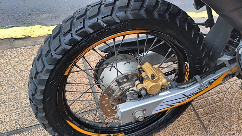 HONDA MOTOS XRE 300 2018/2018 ADRIANO VEÍCULOS CRUZEIRO DO SUL / Carros no Vale HONDA MOTOS XRE 300 2018/2018 ADRIANO VEÍCULOS CRUZEIRO DO SUL / Carros no Vale