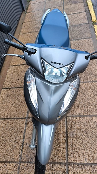 HONDA MOTOS BIZ 125 2020/2020 ADRIANO VEÍCULOS CRUZEIRO DO SUL / Carros no Vale HONDA MOTOS BIZ 125 2020/2020 ADRIANO VEÍCULOS CRUZEIRO DO SUL / Carros no Vale