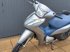 HONDA MOTOS BIZ 125 2020/2020 ADRIANO VEÍCULOS CRUZEIRO DO SUL / Carros no Vale