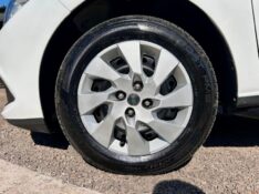 CHEVROLET ONIX 1.0 LT /2015 AR MULTIMARCAS VENÂNCIO AIRES / Carros no Vale