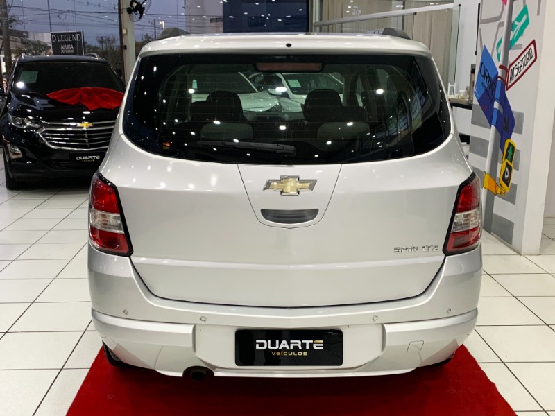 CHEVROLET SPIN 1.8 LTZ 8V FLEX 4P AUTOMÁTICO 2015/2016 DUARTE VEÍCULOS PORTO ALEGRE / Carros no Vale CHEVROLET SPIN 1.8 LTZ 8V FLEX 4P AUTOMÁTICO 2015/2016 DUARTE VEÍCULOS PORTO ALEGRE / Carros no Vale