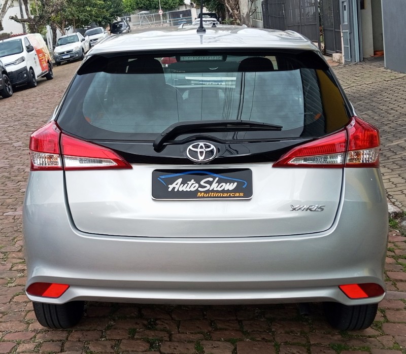 TOYOTA YARIS 1.5 XL 16V AUTOMATÍCO /2025 AUTO SHOW SANTA CRUZ DO SUL / Carros no Vale