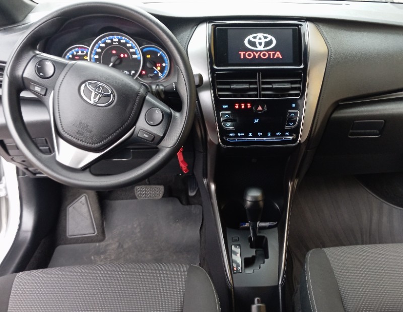 TOYOTA YARIS 1.5 XL 16V AUTOMATÍCO /2025 AUTO SHOW SANTA CRUZ DO SUL / Carros no Vale
