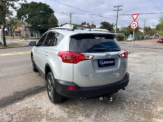 TOYOTA RAV4 2.5 4X4 16V 2013/2013 LS MULTIMARCAS VENÂNCIO AIRES / Carros no Vale