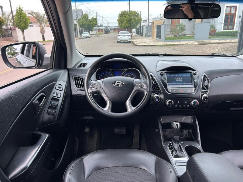 HYUNDAI IX35 2.0 GL 4X2 16V FLEX 4P AUTOMÁTICO 2019/2019 LS MULTIMARCAS VENÂNCIO AIRES / Carros no Vale
