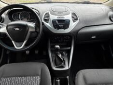 FORD KA 1.0 SE 12V FLEX 4P MANUAL 2017/2018 COMPLETO VEÍCULOS GUAPORÉ / Carros no Vale