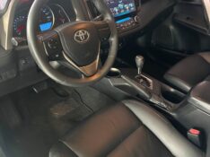 TOYOTA RAV4 2.5 4X4 2014/2015 SÉTIMA VEÍCULOS GUAPORÉ / Carros no Vale