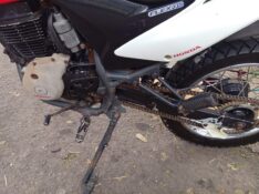 HONDA BROS 150 ESD 2014/2014 ALTERNATIVA VEÍCULOS LAJEADO / Carros no Vale