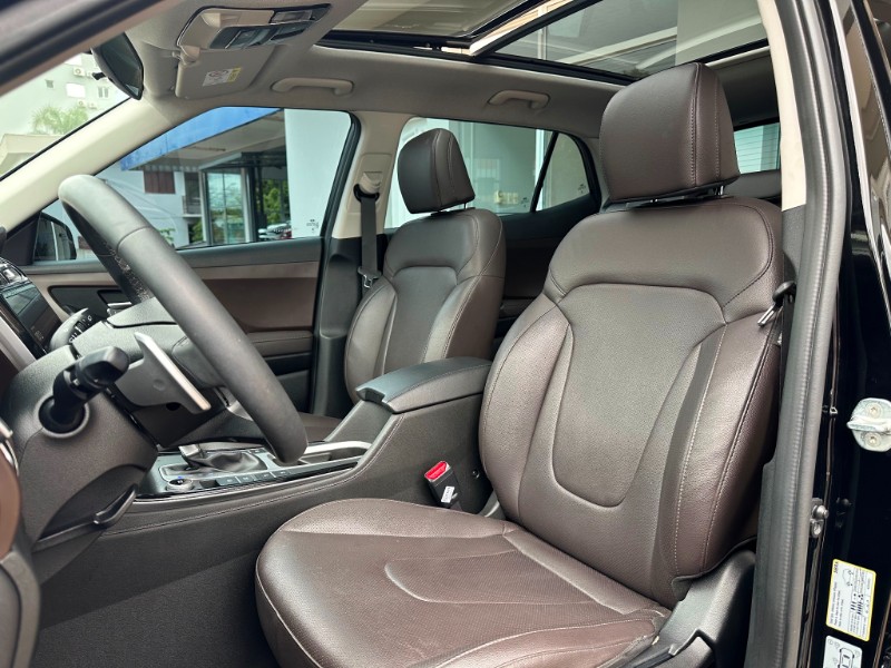HYUNDAI CRETA PLATINUM 1.0 TURBO 2022/2023 SÉTIMA VEÍCULOS GUAPORÉ / Carros no Vale HYUNDAI CRETA PLATINUM 1.0 TURBO 2022/2023 SÉTIMA VEÍCULOS GUAPORÉ / Carros no Vale