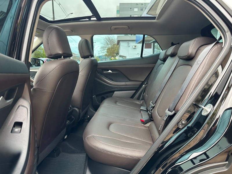 HYUNDAI CRETA PLATINUM 1.0 TURBO 2022/2023 SÉTIMA VEÍCULOS GUAPORÉ / Carros no Vale HYUNDAI CRETA PLATINUM 1.0 TURBO 2022/2023 SÉTIMA VEÍCULOS GUAPORÉ / Carros no Vale