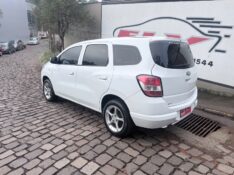 CHEVROLET SPIN 1.8 LT 2013/2013 ELY AUTOMÓVEIS LAJEADO / Carros no Vale