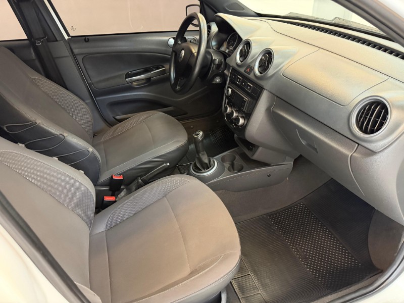 VOLKSWAGEN GOL RALLYE 1.6 2011/2011 LUCAS AUTOMÓVEIS BOM RETIRO DO SUL / Carros no Vale VOLKSWAGEN GOL RALLYE 1.6 2011/2011 LUCAS AUTOMÓVEIS BOM RETIRO DO SUL / Carros no Vale