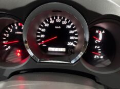 TOYOTA HILUX 3.0 SRV 4X4 CD 7 LUGARES 16V TURBO INTERCOOLER 2010/2010 NEURI VEÍCULOS LAJEADO / Carros no Vale
