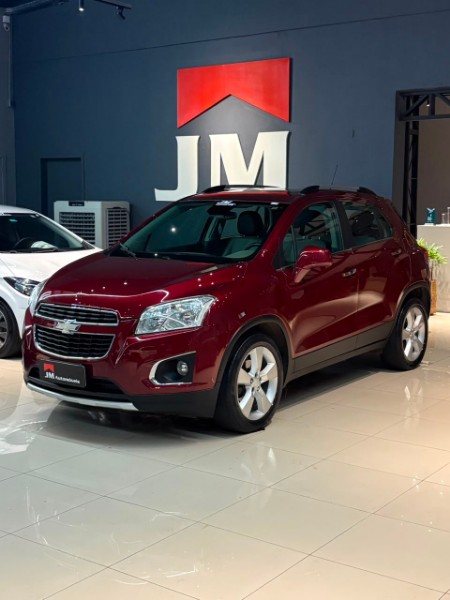 CHEVROLET TRACKER 1.8 LTZ 2013/2014 JM AUTOMÓVEIS VENÂNCIO AIRES / Carros no Vale