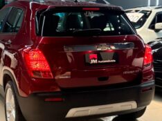 CHEVROLET TRACKER 1.8 LTZ 2013/2014 JM AUTOMÓVEIS VENÂNCIO AIRES / Carros no Vale