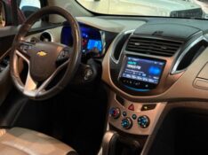 CHEVROLET TRACKER 1.8 LTZ 2013/2014 JM AUTOMÓVEIS VENÂNCIO AIRES / Carros no Vale