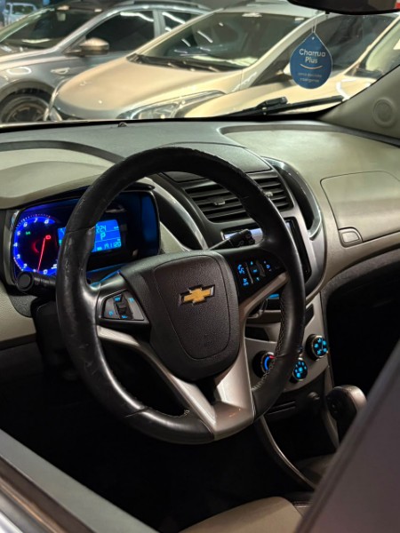 CHEVROLET TRACKER 1.8 LTZ 2013/2014 JM AUTOMÓVEIS VENÂNCIO AIRES / Carros no Vale