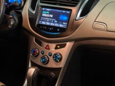 CHEVROLET TRACKER 1.8 LTZ 2013/2014 JM AUTOMÓVEIS VENÂNCIO AIRES / Carros no Vale