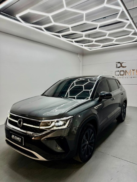 VOLKSWAGEN TAOS 1.4 16V HIGHLINE TSI 2022/2022 DE CONTO AUTOMÓVEIS SARANDI / Carros no Vale VOLKSWAGEN TAOS 1.4 16V HIGHLINE TSI 2022/2022 DE CONTO AUTOMÓVEIS SARANDI / Carros no Vale