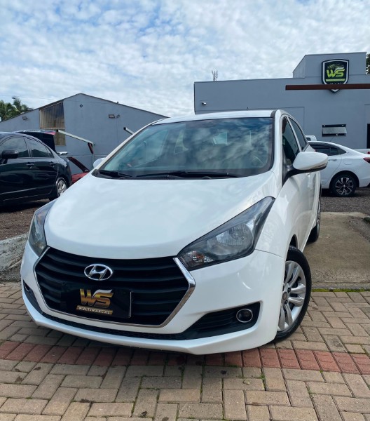 HYUNDAI HB20 1.0 COMFORT PLUS 12V FLEX 4P MANUAL 2018/2018 WS MULTIMARCAS VENÂNCIO AIRES / Carros no Vale