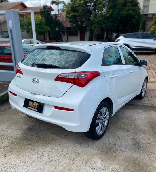 HYUNDAI HB20 1.0 COMFORT PLUS 12V FLEX 4P MANUAL 2018/2018 WS MULTIMARCAS VENÂNCIO AIRES / Carros no Vale