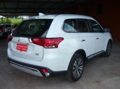 MITSUBISHI OUTLANDER 2.2 4X4 16V DIESEL 4P AUTOMÁTICO 2018/2019 PREMIUM AUTOMÓVEIS ARROIO DO MEIO / Carros no Vale