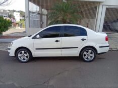 VOLKSWAGEN POLO SEDAN 1.6 2009/2010 ALTERNATIVA VEÍCULOS LAJEADO / Carros no Vale
