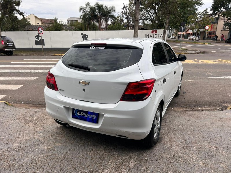 CHEVROLET ONIX HATCH JOY 1.0 8V FLEX 5P MEC. 2019/2019 LS MULTIMARCAS VENÂNCIO AIRES / Carros no Vale