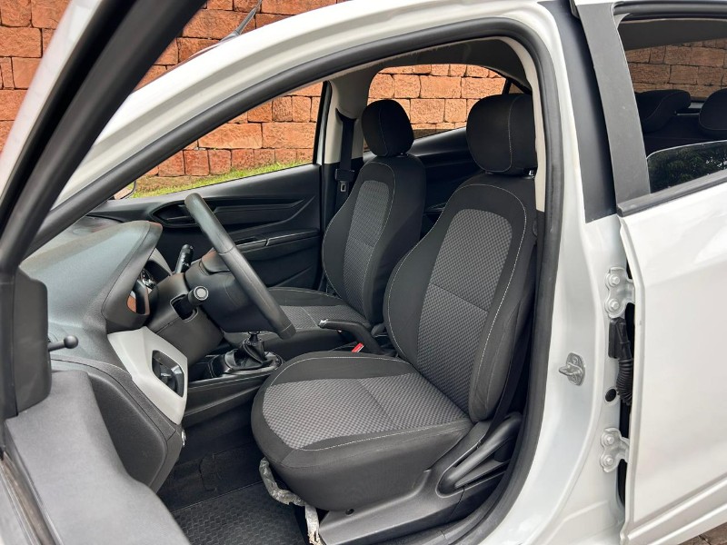 CHEVROLET ONIX HATCH JOY 1.0 8V FLEX 5P MEC. 2019/2019 LS MULTIMARCAS VENÂNCIO AIRES / Carros no Vale