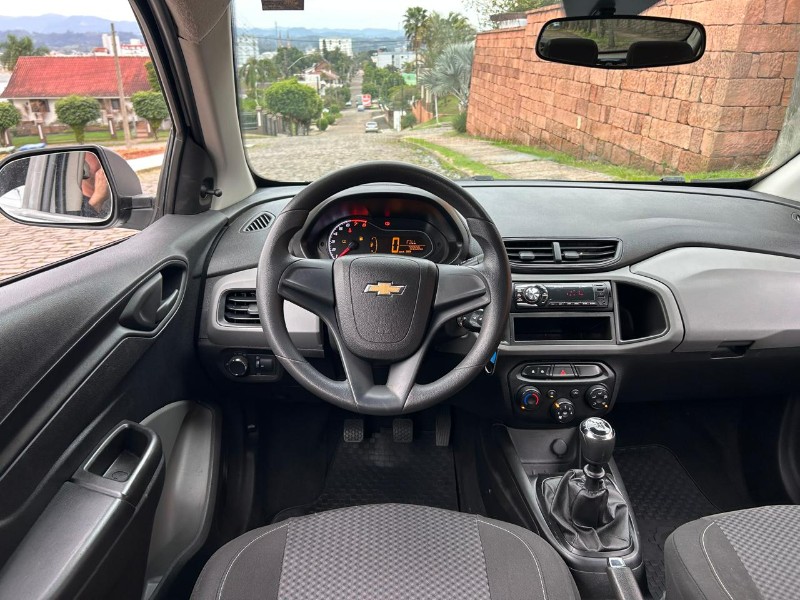 CHEVROLET ONIX HATCH JOY 1.0 8V FLEX 5P MEC. 2019/2019 LS MULTIMARCAS VENÂNCIO AIRES / Carros no Vale