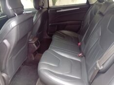 FORD FUSION 2.0 TITANIUM AWD 2013/2013 ALTERNATIVA VEÍCULOS LAJEADO / Carros no Vale