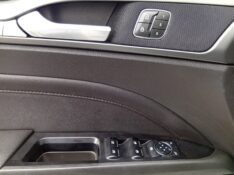FORD FUSION 2.0 TITANIUM AWD 2013/2013 ALTERNATIVA VEÍCULOS LAJEADO / Carros no Vale
