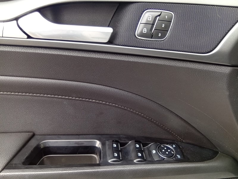 FORD FUSION 2.0 TITANIUM AWD 2013/2013 ALTERNATIVA VEÍCULOS LAJEADO / Carros no Vale FORD FUSION 2.0 TITANIUM AWD 2013/2013 ALTERNATIVA VEÍCULOS LAJEADO / Carros no Vale