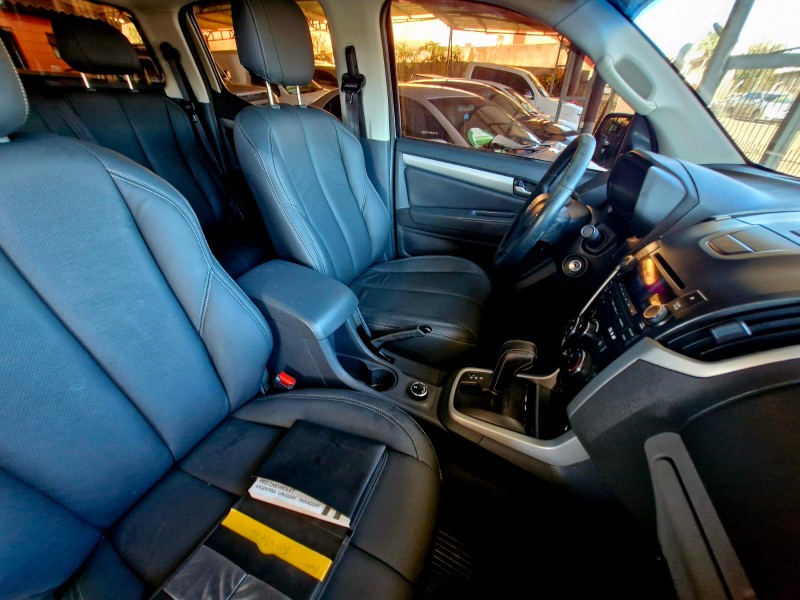 CHEVROLET S10 2.8 16V TURBO DIESEL LT CD 4X4 AUTOMÁTICO 2012/2013 CRUZEIRO MULTIMARCAS CRUZEIRO DO SUL / Carros no Vale