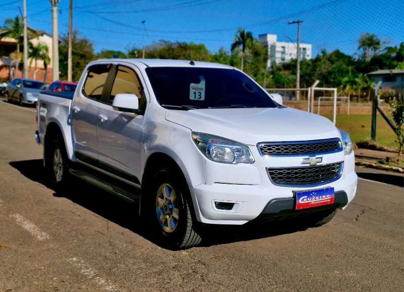 CHEVROLET S10 2.8 16V TURBO DIESEL LT CD 4X4 AUTOMÁTICO 2012/2013 CRUZEIRO MULTIMARCAS CRUZEIRO DO SUL / Carros no Vale