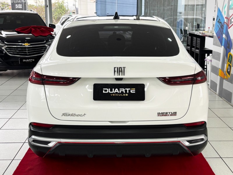 FIAT FASTBACK 1.0 IMPETUS 200 TURBO 2023/2023 DUARTE VEÍCULOS PORTO ALEGRE / Carros no Vale